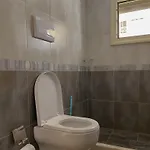 Dhori House Hotel *
