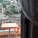 Dhori House Hotel *