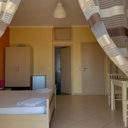 Dhori House Ξενοδοχείο Dhërmi