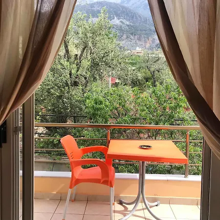 Dhori House * Dhërmi