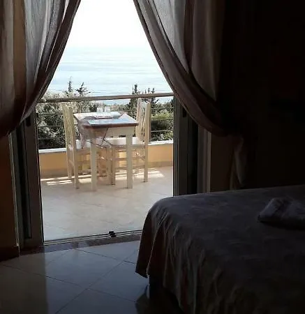 Ξενοδοχείο Dhori House *