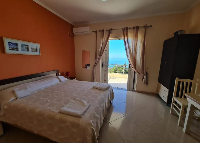 Dhori House فندق